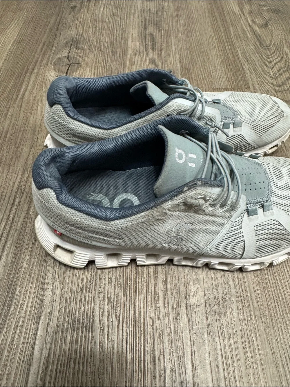 OnCloud cloud 6 women’s size 8